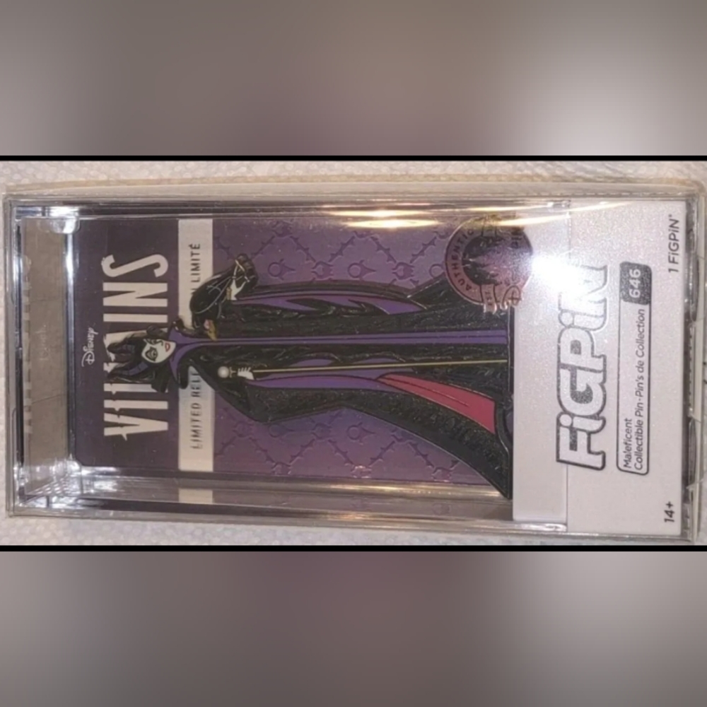Maleficent FIGPIN #646  Limited Release Disney Parks